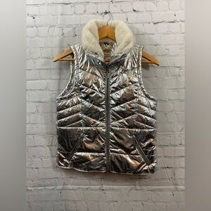 Jou Jou Girls Silver Puffed Full Zip Faux Fur Collar Vest Jacket Size Large